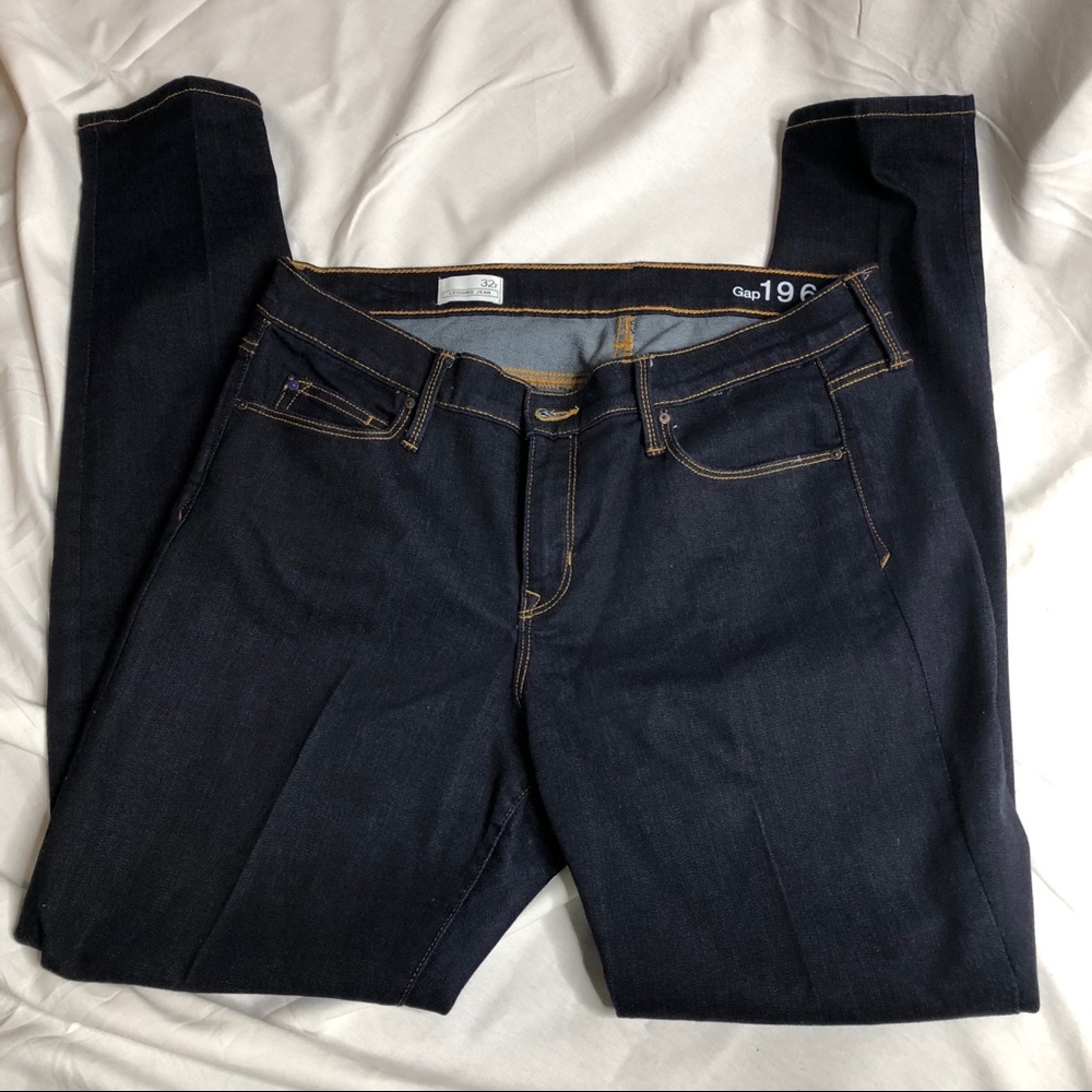 Like new GAP legging Jean size 32R
